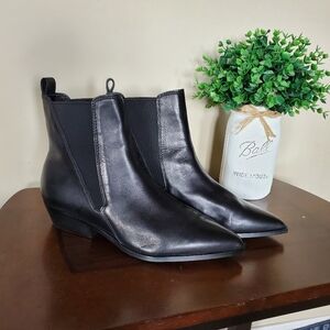 Nine west ankle booty